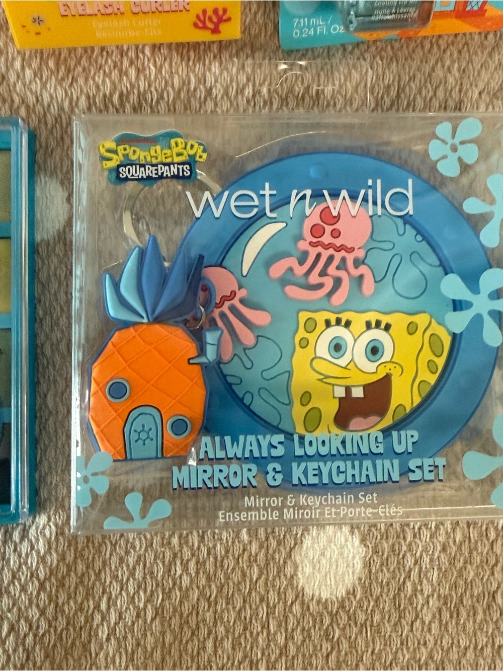 wet n wild SpongeBob Bikini Bottom Cosmetics Bundle NWT - Picture 4 of 7